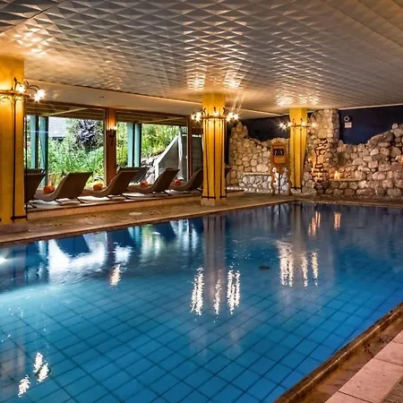 Romantik Santer Hotel 4*