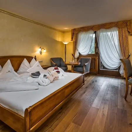 Romantik Santer 4*