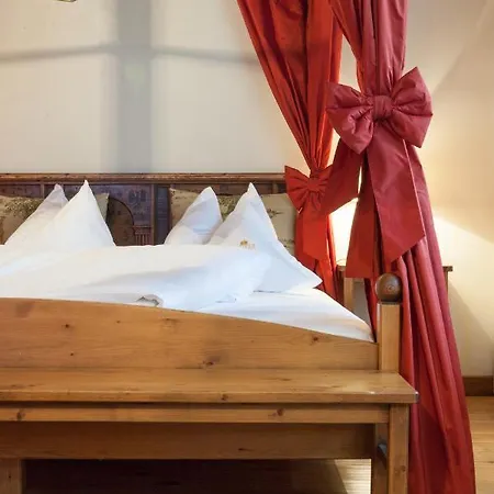 Hotel Romantik Santer Dobbiaco