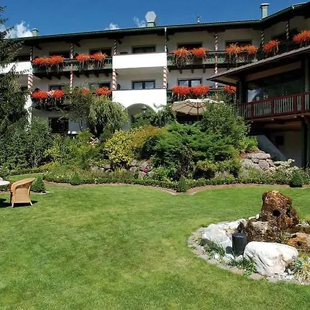 Hotel Romantik Santer 4*